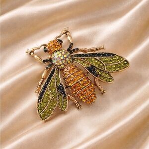 Bee Insect Hazel Crystal Brooch